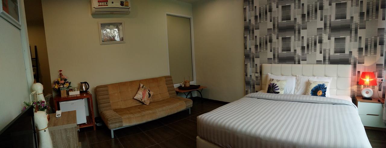 Bluemoon Riverside Phibun Mangsahan Exterior foto