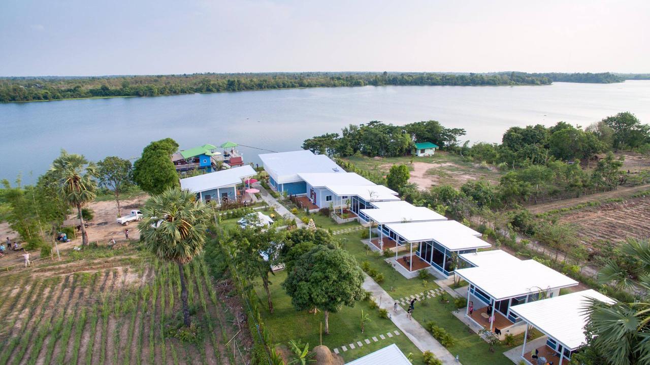 Bluemoon Riverside Phibun Mangsahan Exterior foto